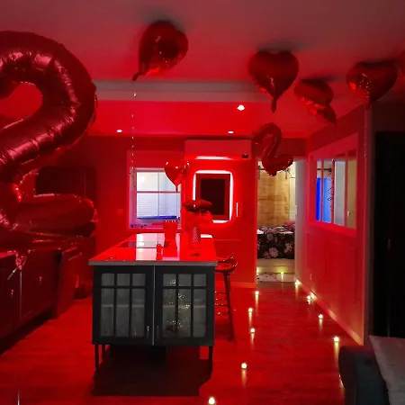 Lux, Privatif Valenciennes Apartament *