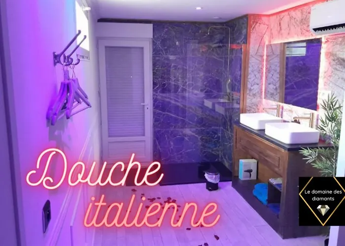 Lux, Privatif Valenciennes Apartment