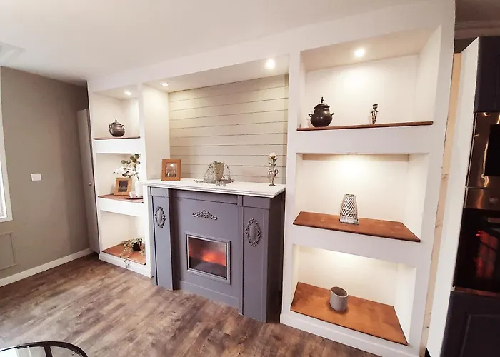 Lux, Privatif Valenciennes Apartment *