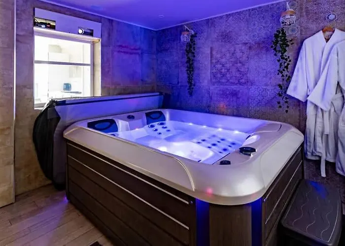 Lux, Privatif Valenciennes Apartment